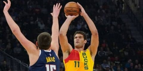 バックスのシステムにフィットし、『ストレッチ5』と化したブルック・ロペス