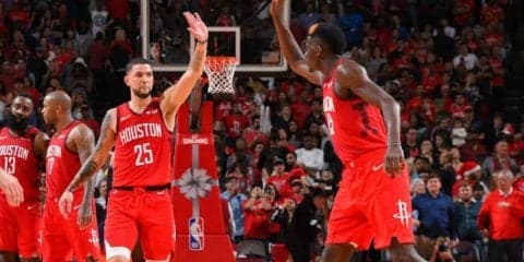 ロケッツでのやり易さを実感し、スタッツを伸ばすオースティン・リバース