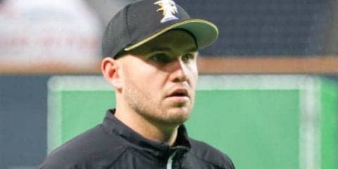 ロッテ入りのレアード、日本語で景気よく挨拶「寿司屋レアード、開店です！」