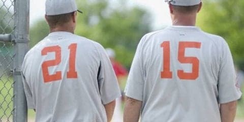 「背番号の呪い」とは？ 巨人、サッカー日本代表etc.