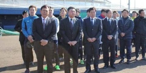 オリ西村監督、助っ人にも特別扱いなし！　横一線を強調「外国人も競争です」