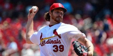 【MLB】元Gマイコラス、争奪戦の前に残留決定も？　カージナルスと契約延長「可能性ある」