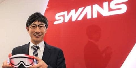 日本初のゴールボール競技専用アイシェード（目隠し）を開発した『山本光学』。開発秘話や今後のビジネス展開について代表取締役社長の山本直之氏に話を聞いた