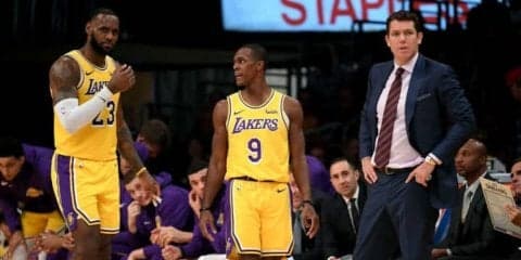 負傷者続出により黄色信号点滅も、レイカーズオーナーは長期的な計画実行を支持