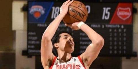 渡邊雄太がウェストチェスター・ニックス戦で23得点7リバウンドもチームは敗れる