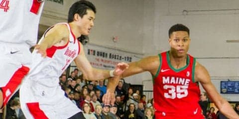 渡邊雄太がメイン・レッドクローズ戦で13得点7リバウンドもチームは逆転負け