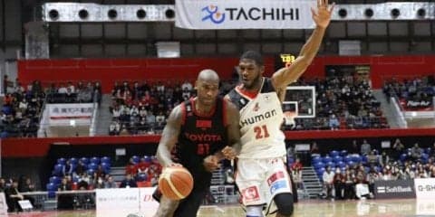 ウィリアムズを筆頭に長距離砲爆発のアルバルク東京、大阪を攻め落としホーム連勝