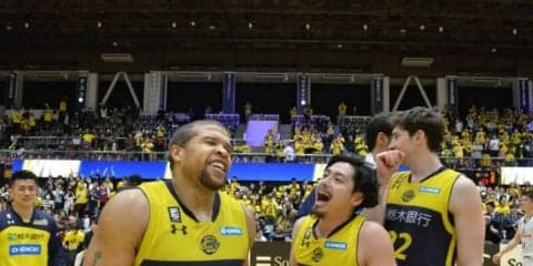 逆境に強い栃木ブレックス、ラスト2秒の逆転劇で川崎ブレイブサンダースに3連勝