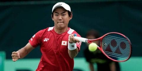 デ杯 日本VS中国、西岡が初戦を落とす[デビスカップ・予選ラウンド]