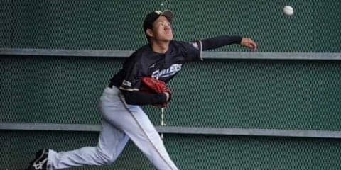 「3人で1番良かった」ハム荒木2軍監督が吉田輝よりも高く評価したドラ7左腕