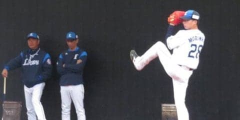 西武の「オールドルーキー」、71球の投球練習の中で見せた“変化”とその意図