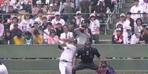 ロッテ平沢、対外試合初打席で“1号”　Lamigo戦で豪快バックスクリーン弾