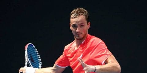 メドベージェフがモンフィスを圧倒、4つ目のタイトルを目指して決勝へ[ATP250 ソフィア]