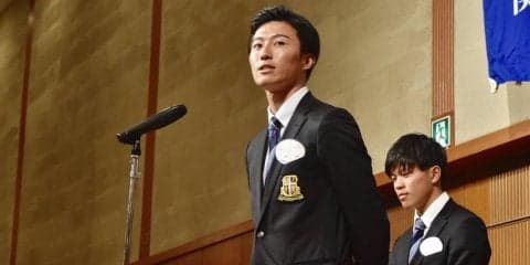 【サッカー部】　２０１８年度納会が行われる