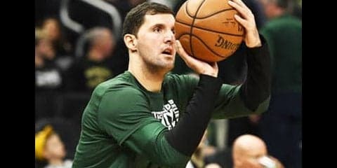 トレード期限ギリギリまで駆け引き。NBA各チームに例年以上の動き
