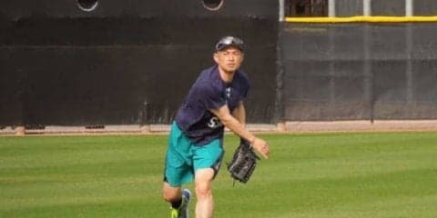 【MLB】イチロー、若手とのレギュラー争いに指揮官期待　「外野陣の一人として考えられる」