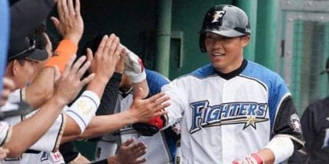 ハム王柏融「運が良かった」　球場どよめく豪快“来日1号”、早くも実力発揮
