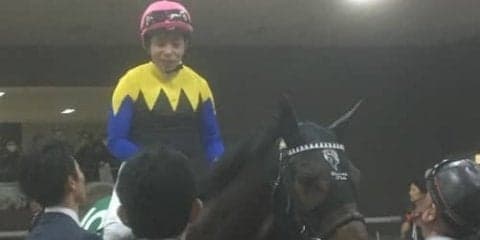 【ダイヤモンドS】岩田「楽勝でした」ユーキャンスマイルが快勝！