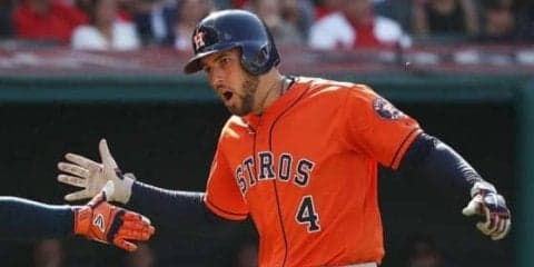 【MLB】17年WシリーズMVP男の弾道と音がエグい！　打撃練習撮影動画に「鼓膜が破れた」
