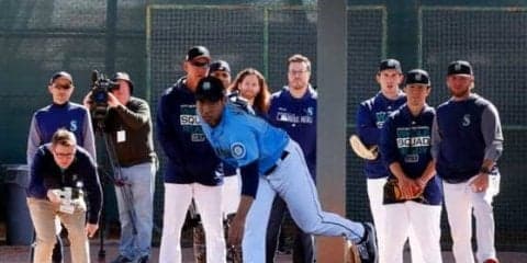 【MLB】菊池雄星のブルペンをイチローが凝視も…本人気づかず　「マジですか！」