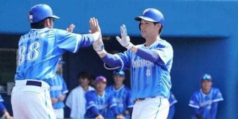 DeNA打線が初回から爆発　神里の先頭打者弾などで3得点、ヤクルト小川を粉砕