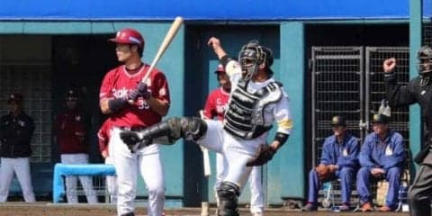 2019年初“甲斐キャノン”！　楽天戦でいきなり盗塁阻止にファン大拍手