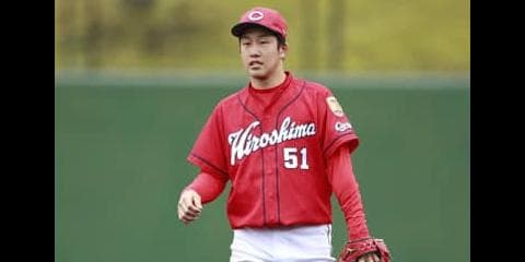 小園海斗と中村奨成、広島ドラ１に明暗。プロの世界で生き抜くリアル