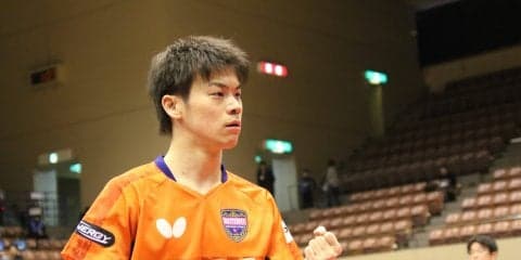 【卓球・トップ12】吉田雅己が松平賢二を下し決勝進出