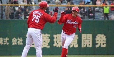広島ドラ1小園、プロ1号に母ビックリ　「ここで打ってほしいなと思っていたら…」