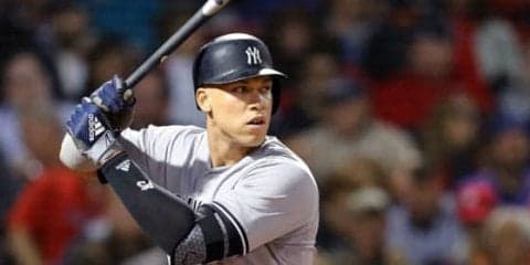 ヤ軍ジャッジがまさかの“珍アーチ”　MLB公式「レイエスという後援者がいた」