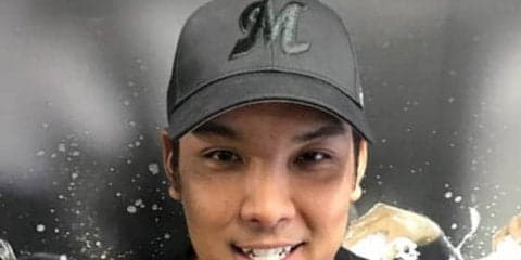 ロッテ、「BLACK BLACKデー」で特製キャップを来場者プレゼント　井上「黒く染めて」