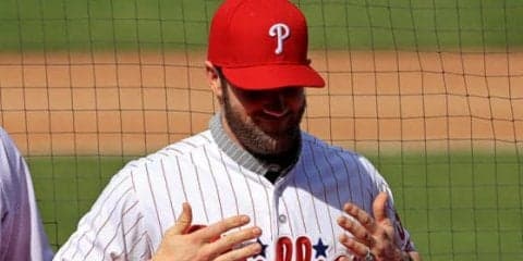 【MLB】フィリーズ・ハーパー、ユニホーム売上でも新記録！　「今までのどのスポーツ選手より売れている」