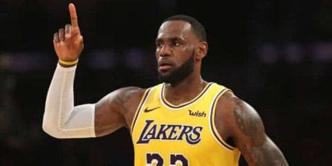 3連敗で窮地に立たされるも、「試練に立ち向かう」と前だけを向くレブロン