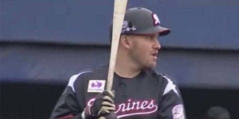 二、三塁間に内野手3人配置-日ハムの“レアード・シフト”がハマる