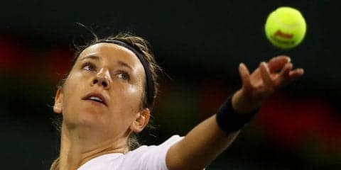 元世界1位アザレンカが初戦突破。日比野は世界83位に敗れ、2回戦進出ならず