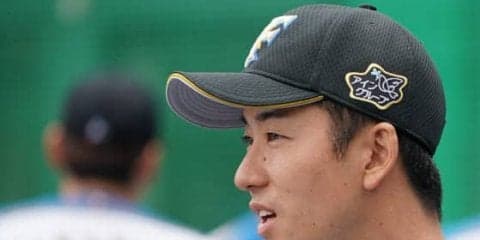 日ハム斎藤佑、初回2K！　3人斬りスタート…プロ初の甲子園先発