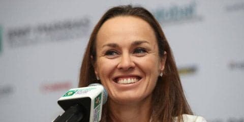 元女王のヒンギスがママに。「恋人として誕生日を祝うのはこれが最後」妊娠を報告。