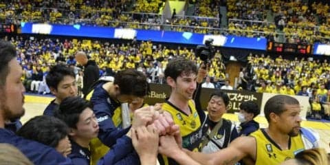 完璧なディフェンスで三河を圧倒、攻守で上回った栃木ブレックスは優勝を見据える