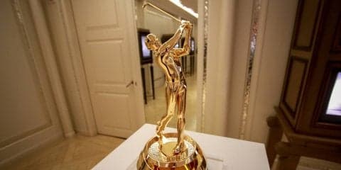 モデルは38人？ティファニーが手掛けたザ・プレーヤーズチャンピオンシップの新トロフィー