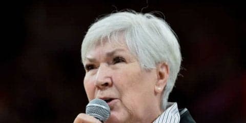 人種差別問題根絶を訴えるジャズのオーナー「対戦チームの選手は敵ではない」