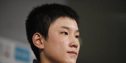 【卓球】張本が2年ぶりの始球式　地元・仙台でナイスピッチングに期待