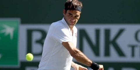 フェデラー「自分の片手バックハンドをまねる必要はない」、子供の第一歩には両手をお勧め