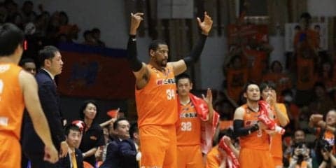 川崎のビッグラインアップ不発、新潟アルビレックスが中地区首位決戦に先勝する