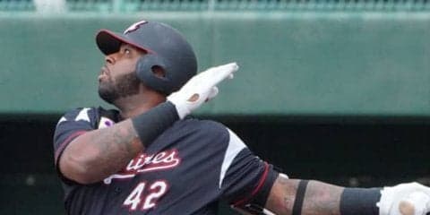 ロッテ、バルガスに待望のOP戦一発　悩める大砲が奮起「70％くらいの気持ちで」