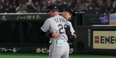 イチロー途中交代、“粋”な演出にファン総立ち　MLB公式サイト「鳥肌もの」