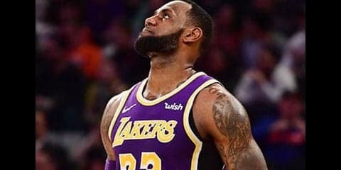 レブロンとレイカーズの誤算。不協和音が響きプレーオフ進出が絶望的