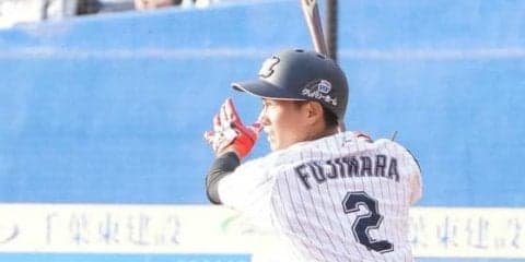 ロッテドラ1藤原＆種市の“私服2ショット”公開　ファンは「あ～かっこいい」