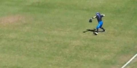 イチローの後継者!?　米女子ソフトの驚愕レーザー動画が話題　MLB現役外野手も注目