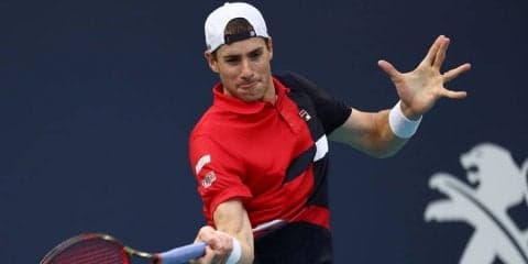 イズナーが24本のエースを決めてベスト4進出。バウティスタ アグートとの接戦を制す[ATP1000 マイアミ]