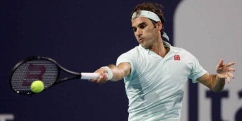 フェデラー 19歳若手に快勝で決勝進出。前年優勝イズナーは18歳オジェ アリアシムに勝利